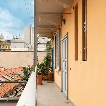 Casa Holden Al Parco Sempione Apartmán *