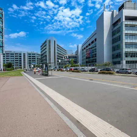 Cozy Rogoredo Next To The Metro And Train Station Apartamento *