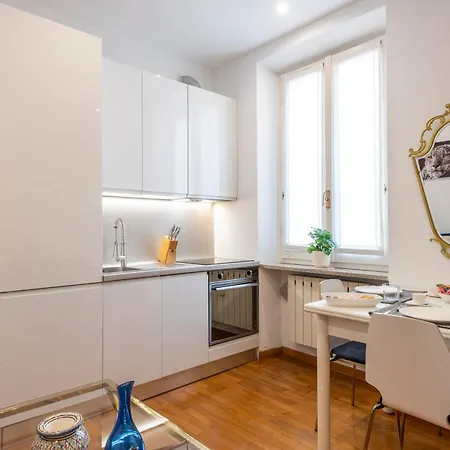Bnbutler - Marghera - Luminoso Bilocale In Edificio Stile Vecchia Milan