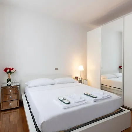 Bnbutler - Marghera - Luminoso Bilocale In Edificio Stile Vecchia Apartment Milan