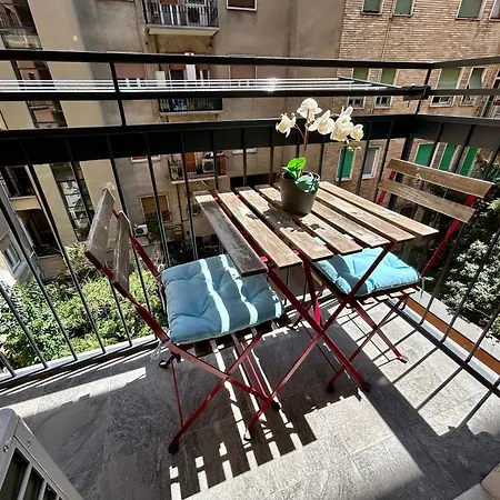 Isola-zara Modern Apartment, Duomo In 10min * 밀라노