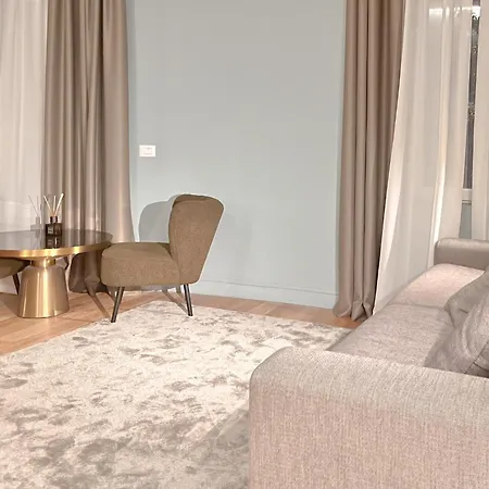 Prestige Boutique Homes - Piazza Duomo *