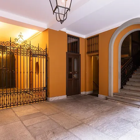 Montenapoleone Luxury Penthouse Apartment