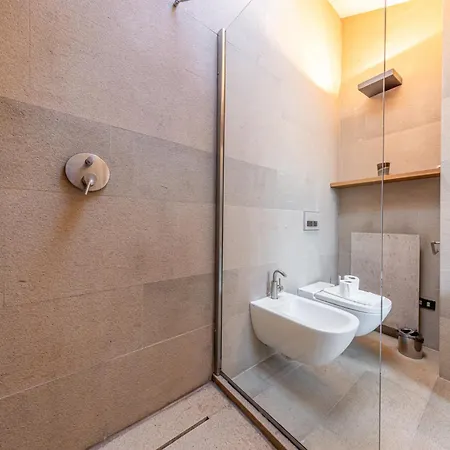 Montenapoleone Luxury Penthouse * Milan