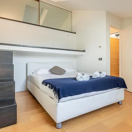 Montenapoleone Luxury Penthouse Apartamento *