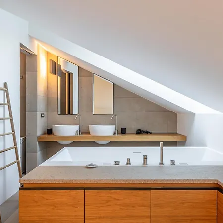 Montenapoleone Luxury Penthouse *
