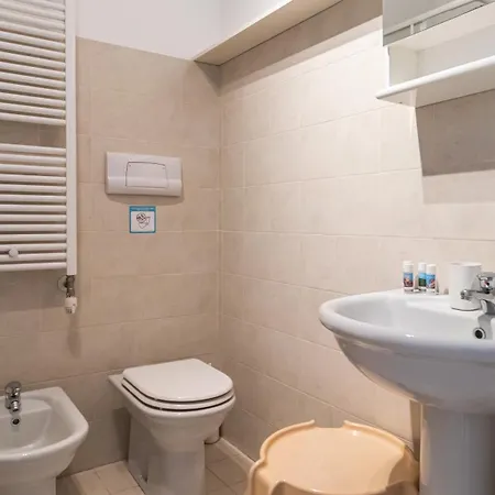 Italianway Easy - Garofalo 31 * Милан