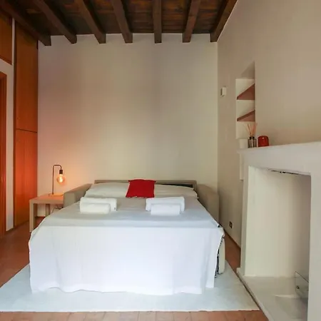 Charming Flat In Brera Apartment Milan