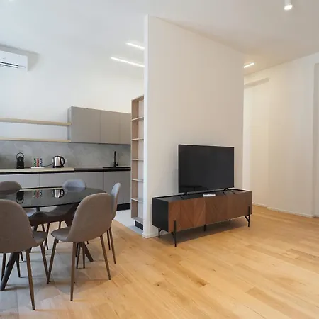 Missori Luxury דירה *