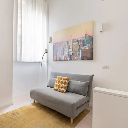 Cozy Loft In Navigli *