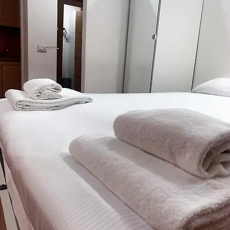 Bwr - Beautiful Loft Near The Duomo In Milan, Lamarmora 아파트