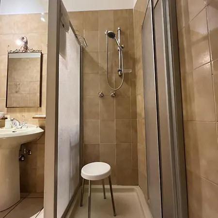 Centro Storico Vista Colonne San Lorenzo 公寓