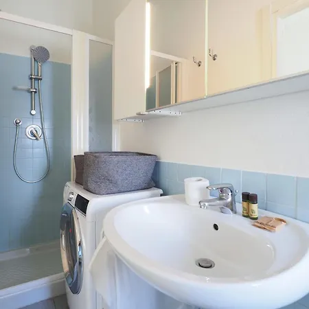 Cozy One Bedroom Close To Porta Venezia *