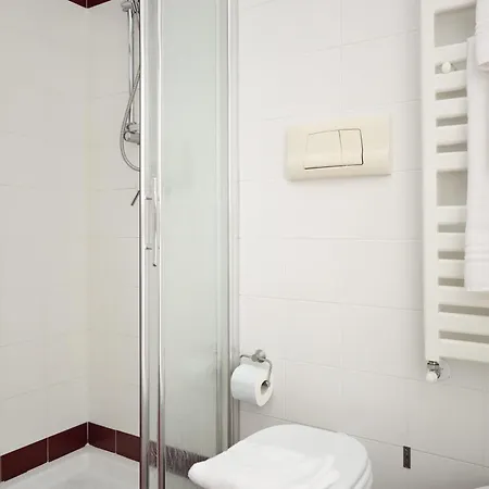 Gleaming I Via Della Boscaiola Apartment Milan