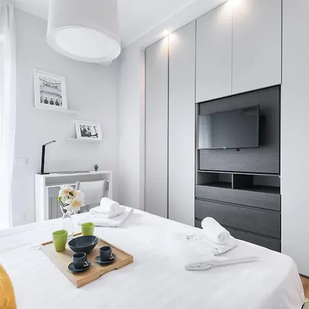 Easylife - Beautiful Flat With Balcony Pta Venezia *