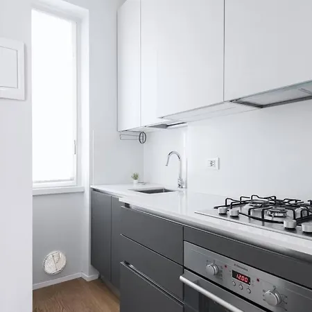 Apartment Easylife - Beautiful Flat With Balcony Pta Venezia *