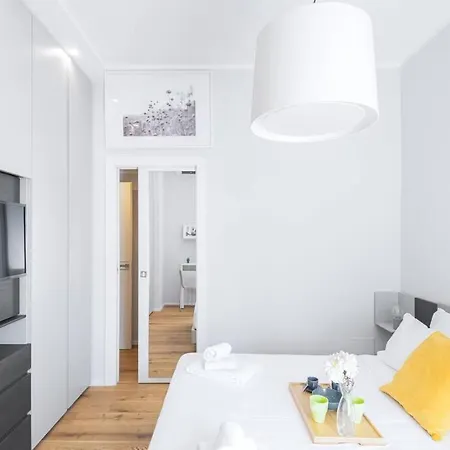 Apartment Easylife - Beautiful Flat With Balcony Pta Venezia *