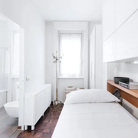 Easylife - Elegance A Few Steps From Citylife Next To M2 Pagano