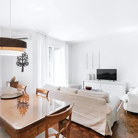 Easylife - - Cherubini 6 - Life Milan