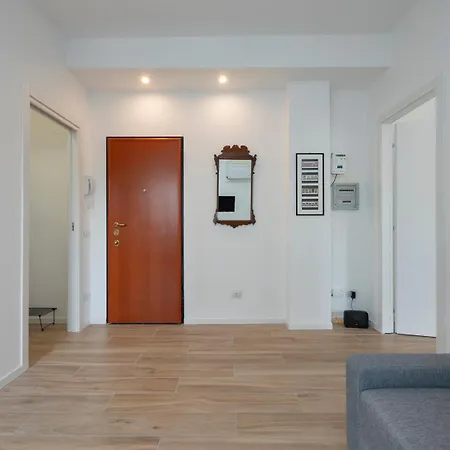 4 Pax - Via Brioschi, 94 Milano