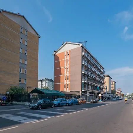 2 Pax Wi-fi- Via D'agrate, 19 C Milano