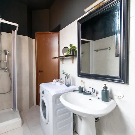 I Host - Pasteur 15-3