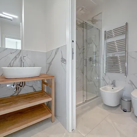 Appartement D'adda 16 - Luminosa - 3 Min Dal Naviglio Milan