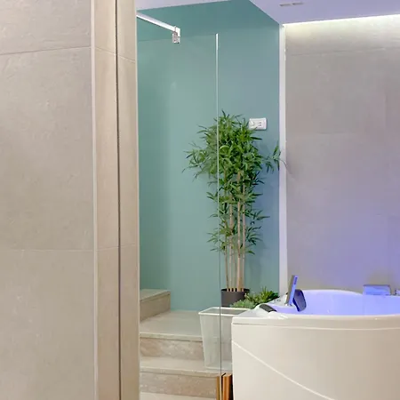 Banfi Luxury - Sauna Jacuzzi Privati Apartament Mediolan