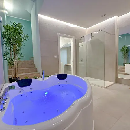 アパート Banfi Luxury - Sauna Jacuzzi Privati *