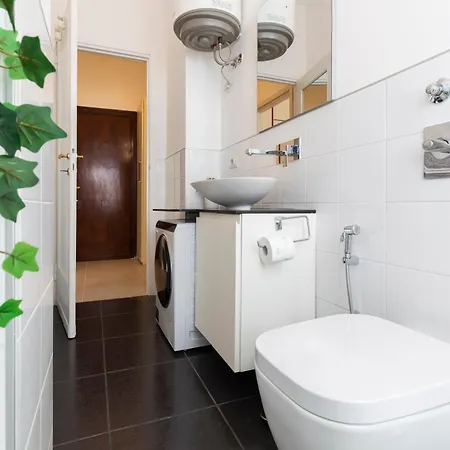 Apartment Coronelli - Flower District