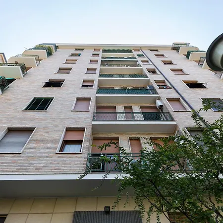 Coronelli - Flower District Apartment Milan