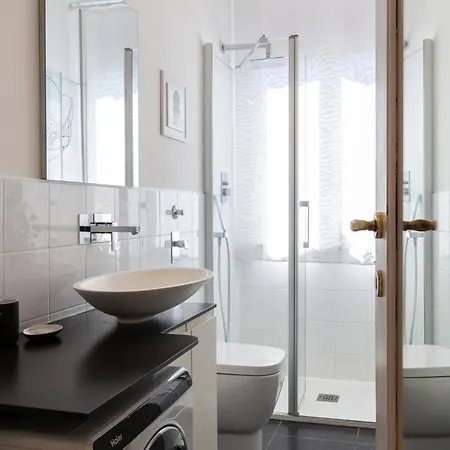 Coronelli - Flower District Mailand