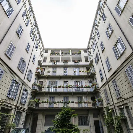 Castelfidardo 8 * Milan