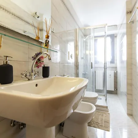 Castelfidardo 8 Appartement *