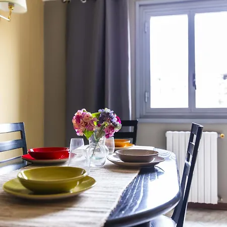 Castelfidardo 8 * מילאנו