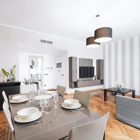Easylife - Con Balcone In Centralefs Apartment