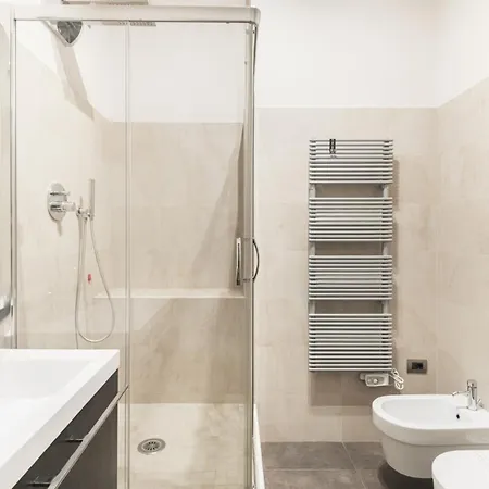 Apartment Easylife - Con Balcone In Centralefs