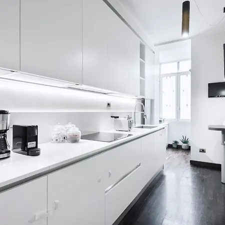 Apartment Easylife - Con Balcone In Centralefs