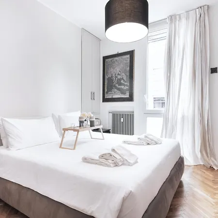 Easylife - Con Balcone In Centralefs Apartment Milan