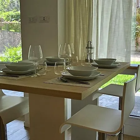 Urban De Angeli, 7 * Μιλάνο
