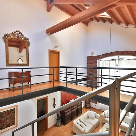 Loft By Klabhouse Apartman *