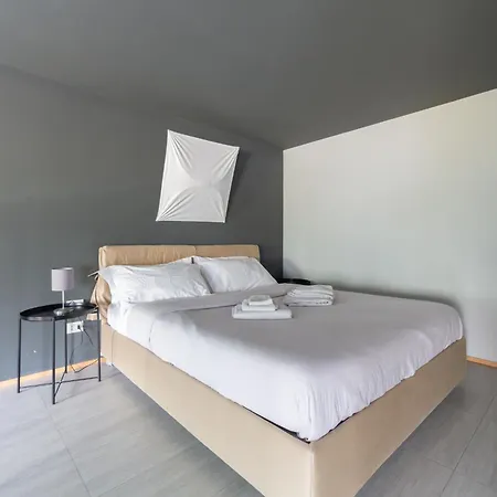 Design Loft In Navigli *