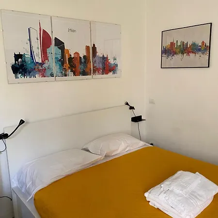 Bright 21 Station Apartman Milánó