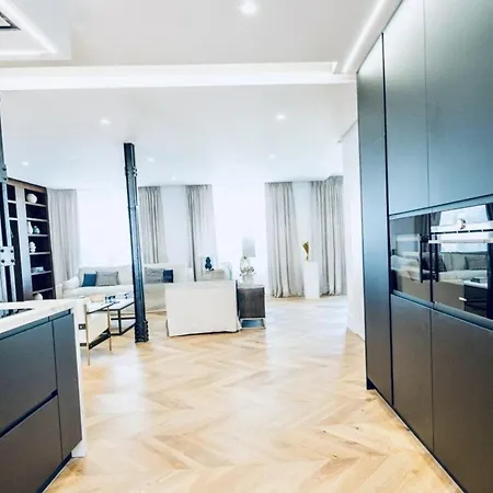 Confortevole Appartement *