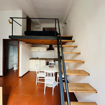 Apartment Center *
