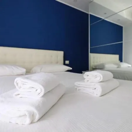 Casati Premium Repubblica- Porta Venezia Milan