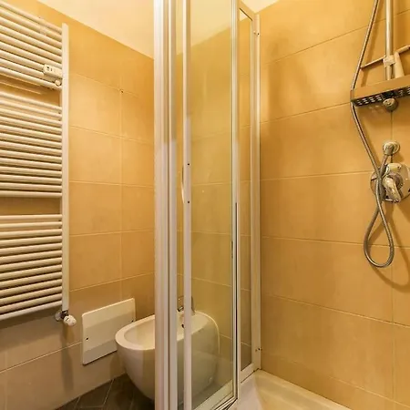 Exclusive & Strategic 2-bedroom Apartment, 50m From M4 Milan
