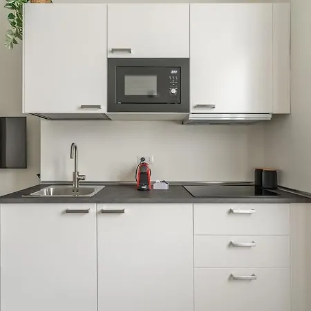 Urban Flat Papiniano - Walk To Duomo Navigli M2-M4