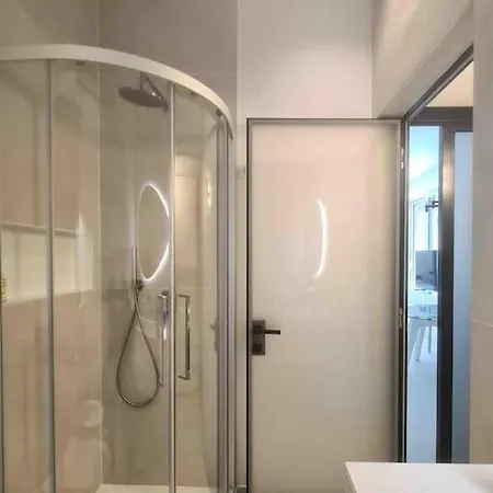 Porta Nuova Chic Milan