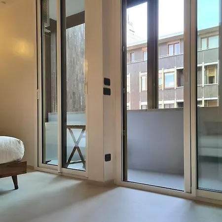 Porta Nuova Chic * Milan